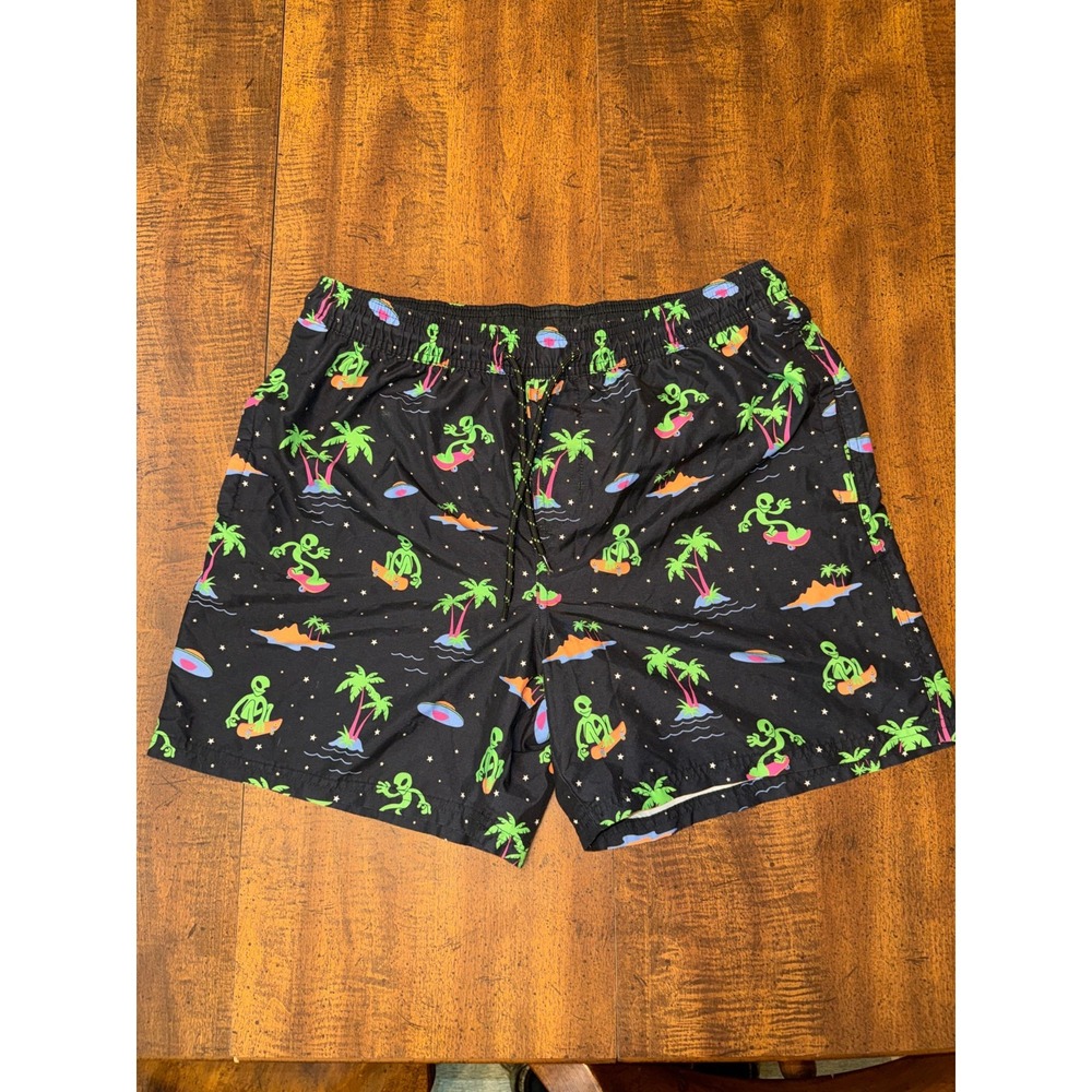 No Boundaries Mens Black Alien Print Pockets 5" Swim Trunks Sz L ( 36-38)